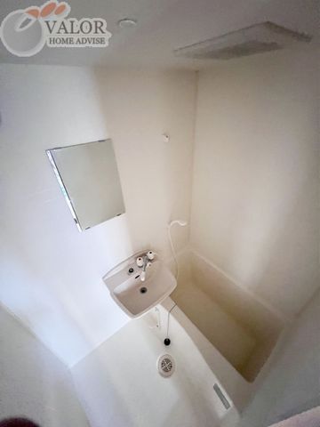 バス・シャワールーム　洗面