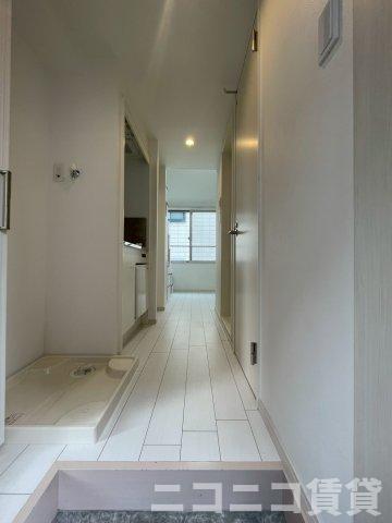 玄関　別号室イメージの為、現状を優先致します。