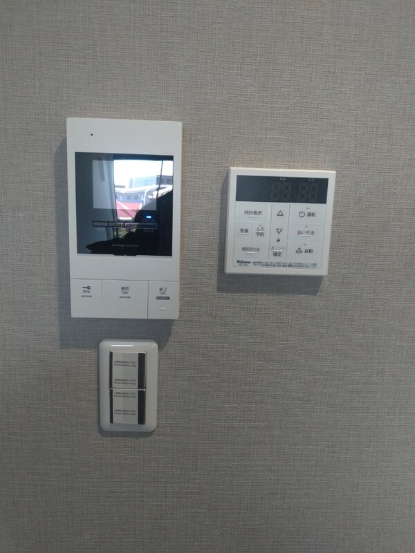 セキュリティ　同物件別部屋です