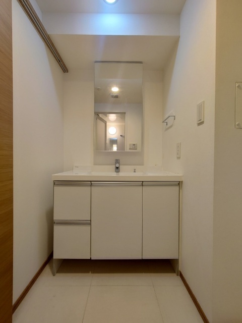 洗面設備　洗面化粧台