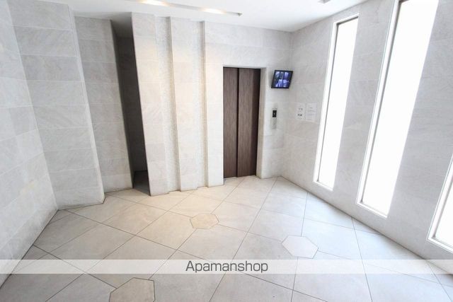 ロビー　ロビー