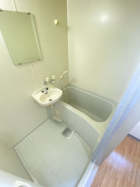 バス・シャワールーム　日々の暮らしに欠かせないお風呂です
