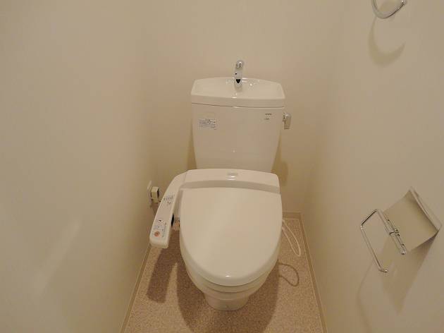 トイレ　ウォシュレットトイレ