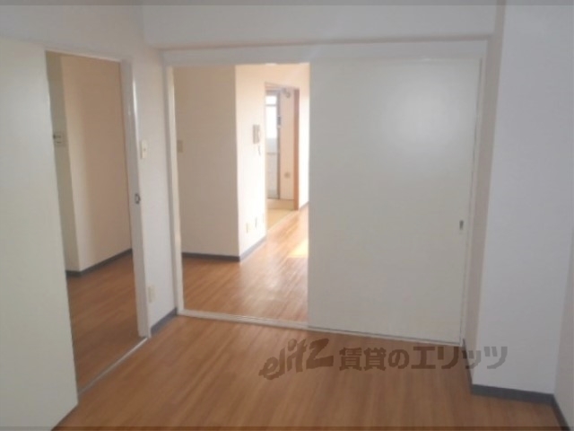 居室・リビング　洋室