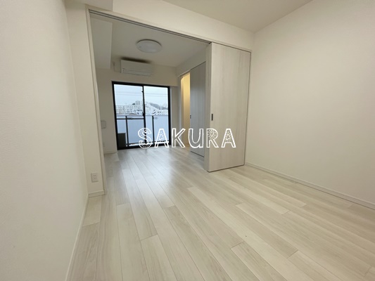 居室・リビング　開放感のある室内♪