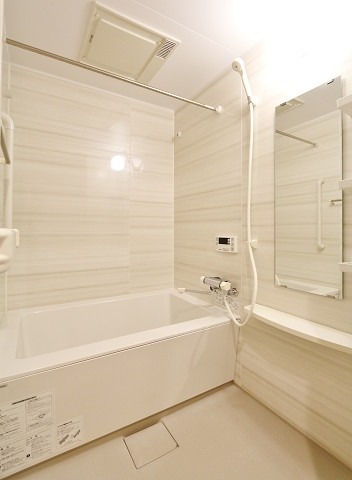 バス・シャワールーム　日々の疲れを癒やすリラックス空間