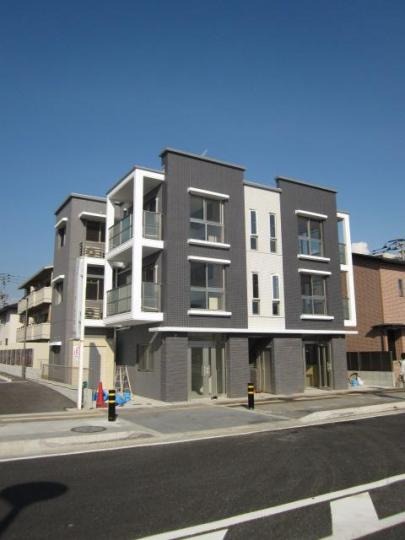 建物外観　W沿線可能な人気デザイナーズに空きが出ました！