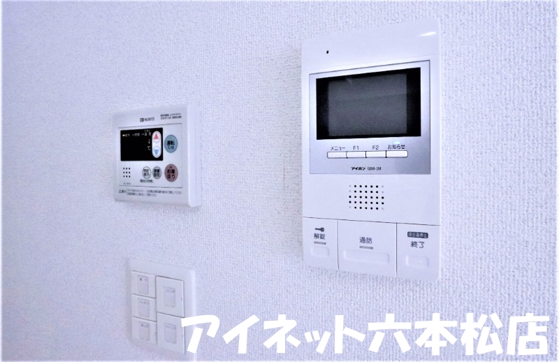 セキュリティ　モニタ付きインターホンで安心です。