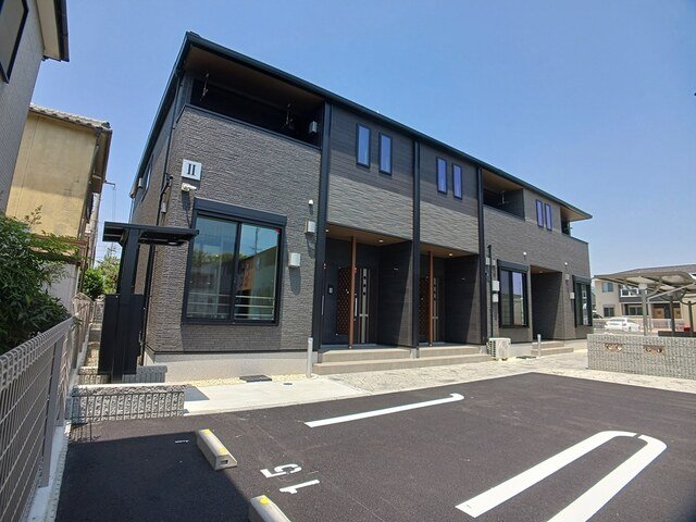 建物外観　外観は落ち着いています