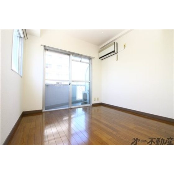 居室・リビング　洋室