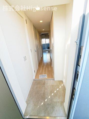 玄関　明るい玄関です