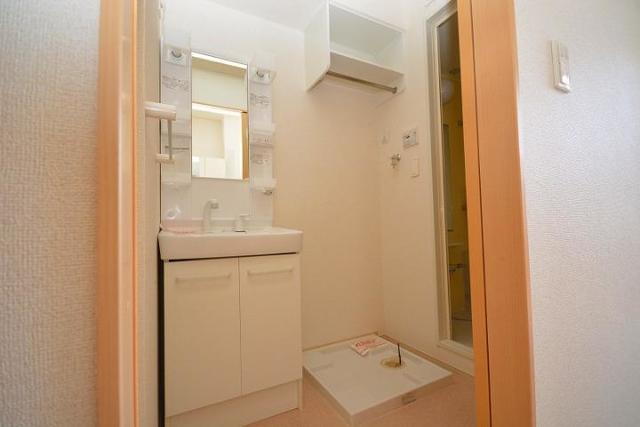 洗面設備　反転間取り写真