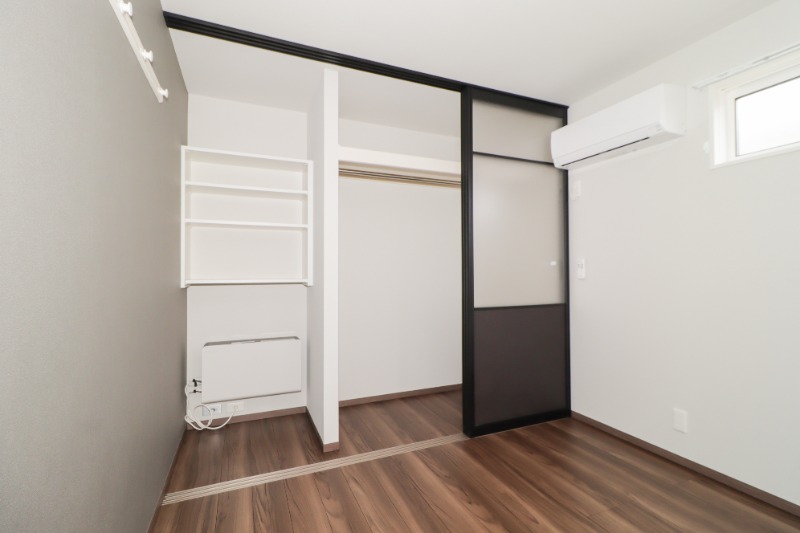 収納　図面と現状に相違がある場合には現状を優先