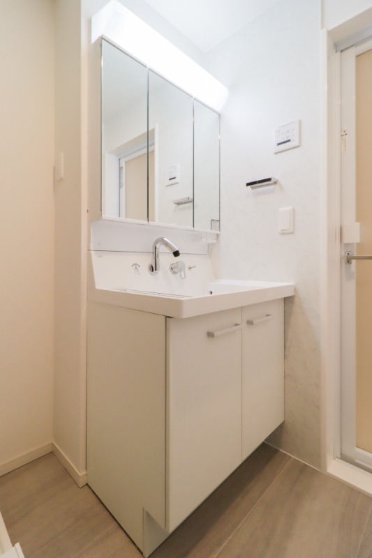 洗面設備　図面と現状に相違がある場合には現状を優先