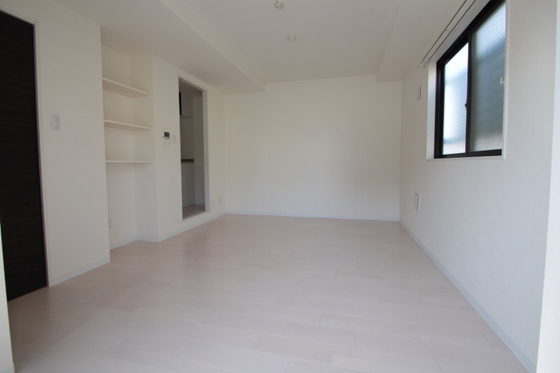 居室・リビング　※別部屋の写真です