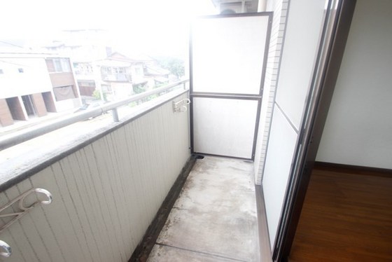 バルコニー　※別部屋の写真です