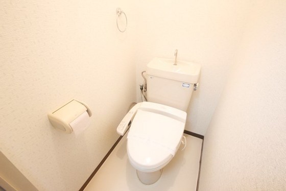 トイレ　※別部屋の写真です