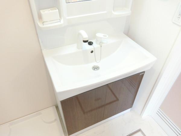 洗面設備　綺麗な水回り♪