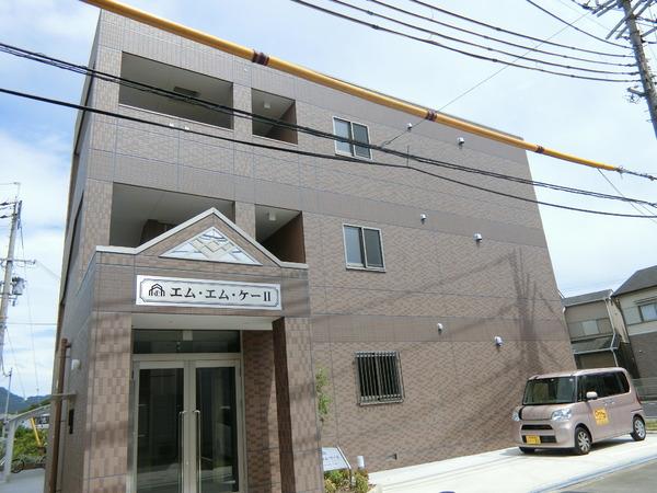 建物外観　全戸南向きで日当たり良好！
