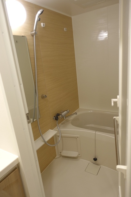 バス・シャワールーム　※写真は同タイプ住戸です。