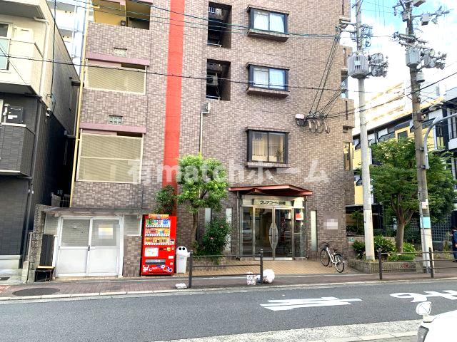 建物外観　同物件反転のお写真です 間取り図を参照してください