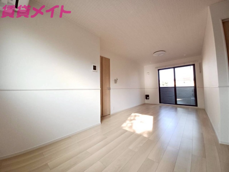 居室・リビング　同タイプ部屋写真です。
