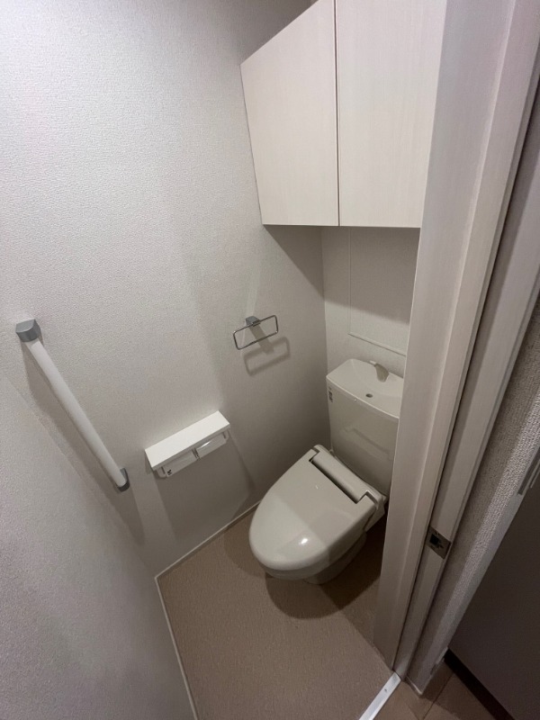 トイレ　別部屋参考写真