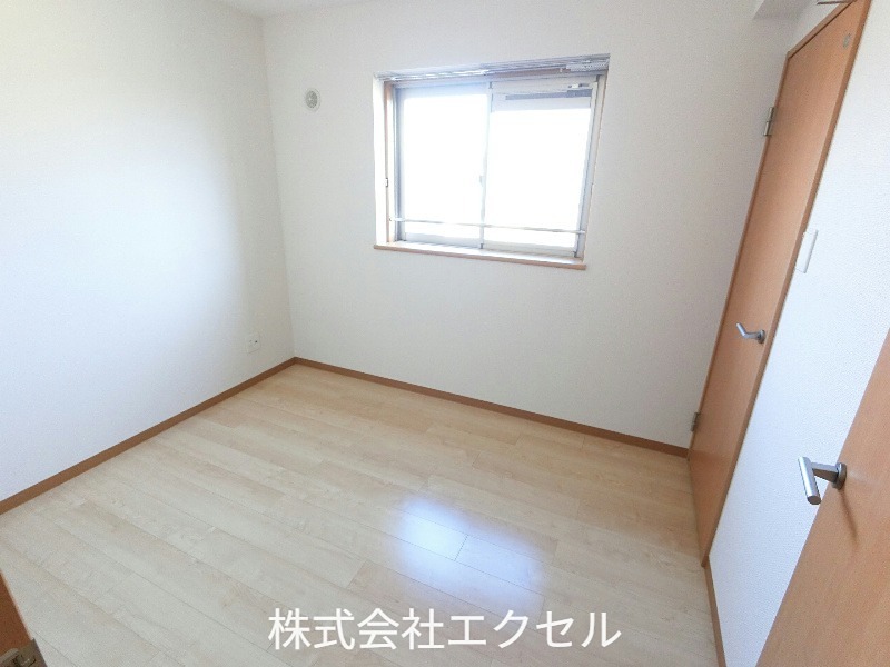 その他部屋・スペース　明るいお部屋です。