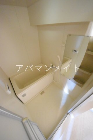 バス・シャワールーム　追い焚き付き！