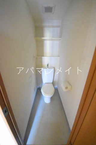 トイレ　シンプルで使いやすいトイレです