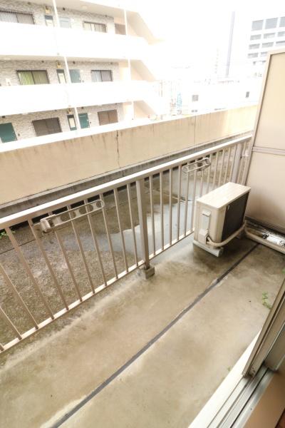 バルコニー　別の部屋より