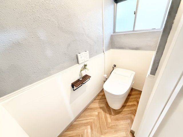 トイレ　清潔感のあるトイレです