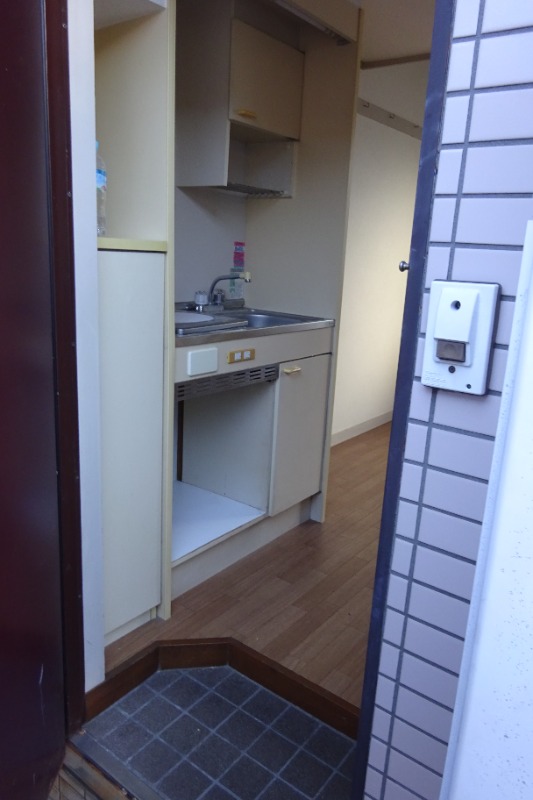 玄関　※別部屋写真参照