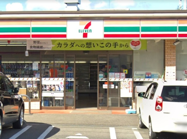 コンビニ　セブンイレブン横浜川和町店（コンビニ）まで141m