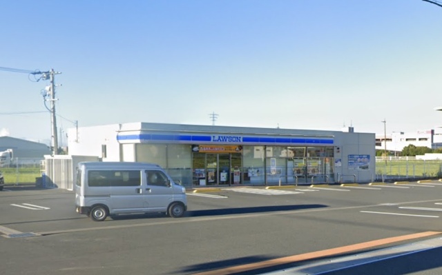 コンビニ　ローソン　浜松市野町南店（コンビニ）まで758m