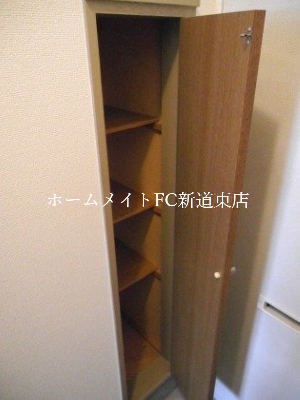 収納　収納
