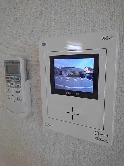 セキュリティ　モニター付きインターホン