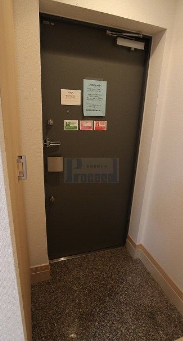 玄関　※別部屋参考写真※現況優先です