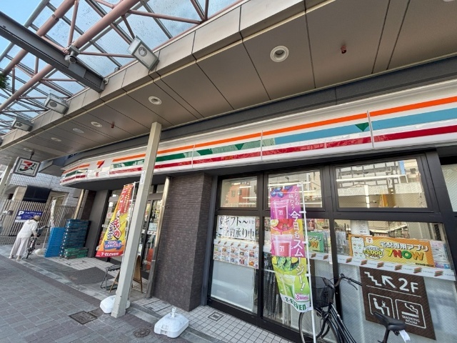 コンビニ　セブンイレブン江東亀戸４丁目店（コンビニ）まで450m