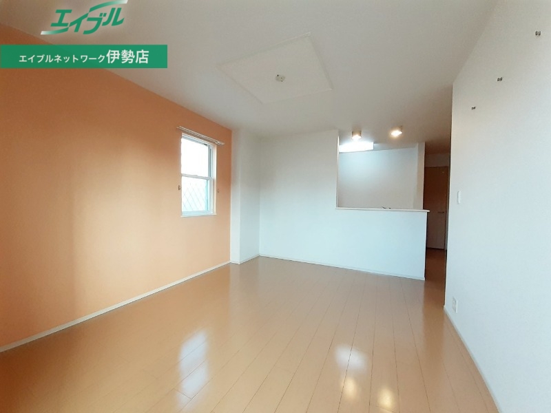居室・リビング　同タイプの部屋写真です