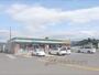 コンビニ　ファミリーマート亀岡下矢田店（コンビニ）まで9990m