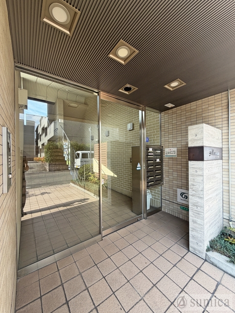 その他共有部分　オートロック付きです♪