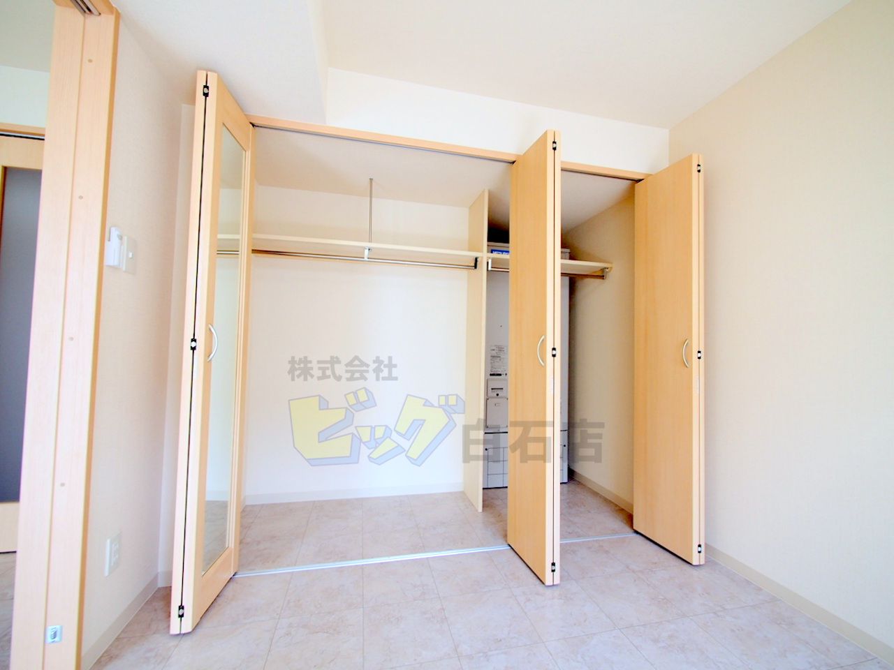 収納　各部屋にクローゼット完備しています♪
