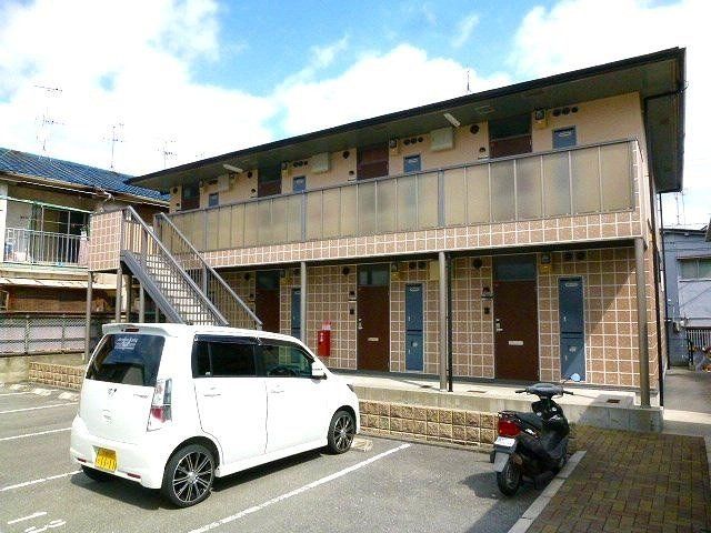 建物外観　スマートな建物です。