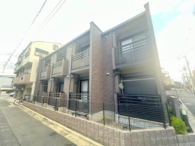建物外観　綺麗な外観の素敵なお部屋があなたを待っています。