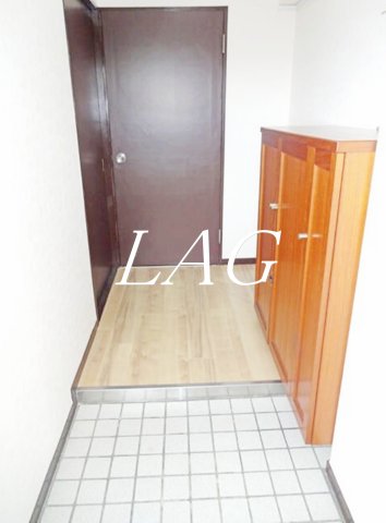 玄関　玄関です。