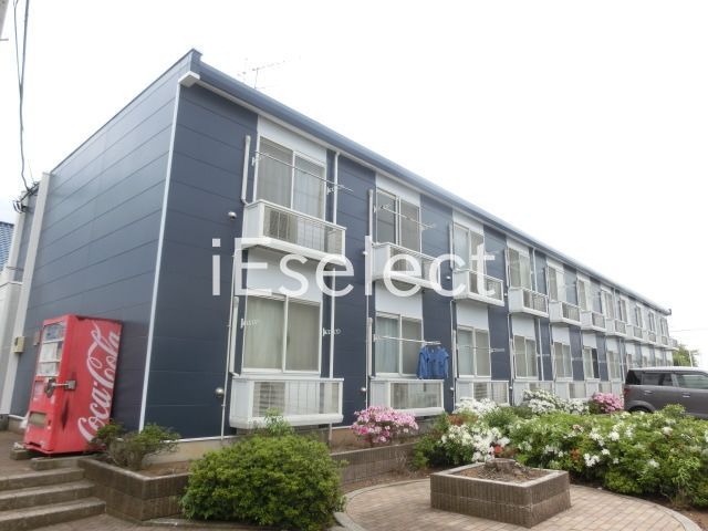 建物外観　周辺は静かな環境です