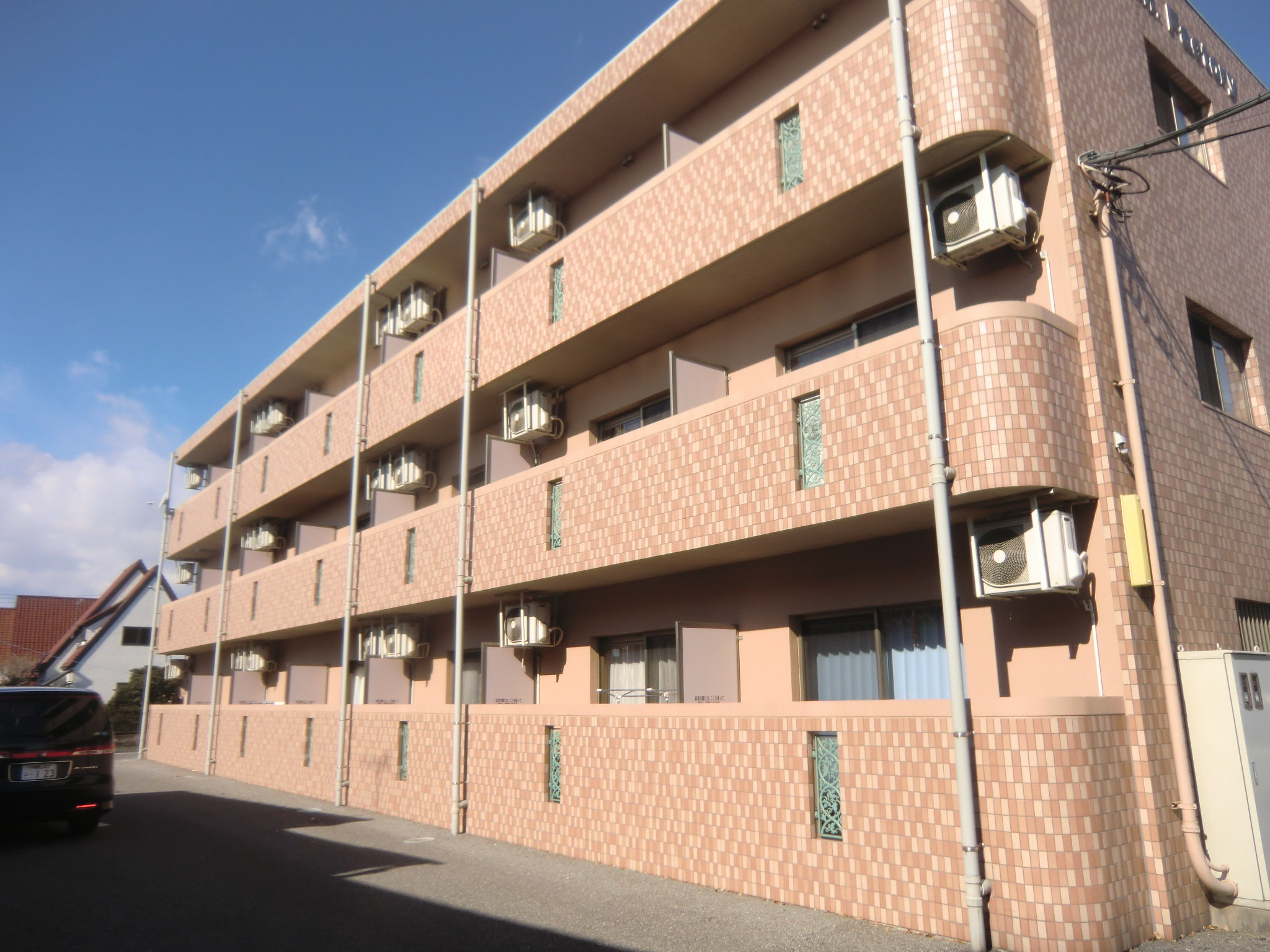 建物外観　建物外観