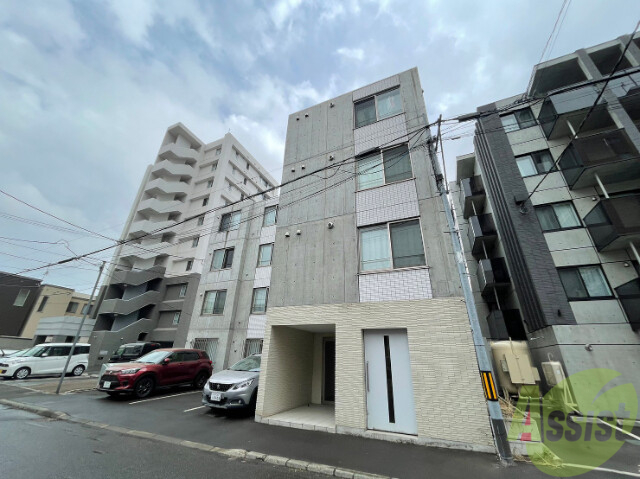 建物外観　札幌市中央区南１０条西「リヴィエールＳ１０」