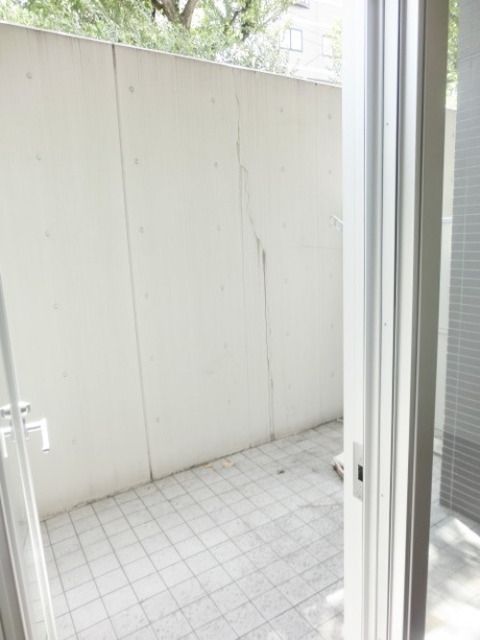 その他設備　★壁が高いです★